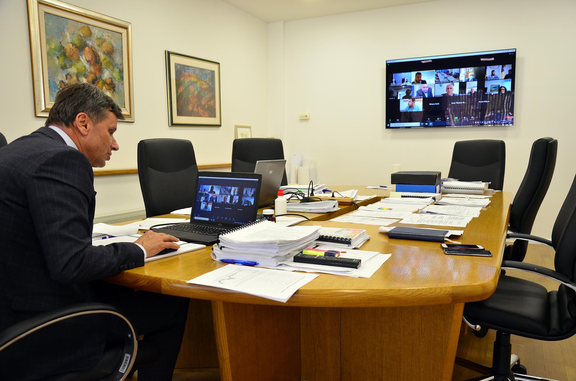 ALI, GDJE SU? Novalić tvrdi da na vakcinama rade 24h dnevno