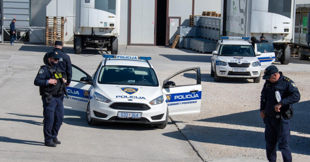 Velika policijska akcija u dolini Neretve: Među bananama pronađeno sto kilograma kokaina!