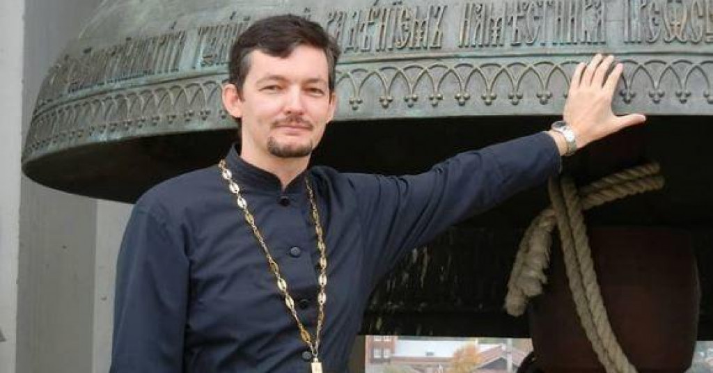 Gay svećenik pobjegao iz Rusije i razotkrio veliki skandal: ‘Svi znaju što se događa u episkopovoj sobi‘