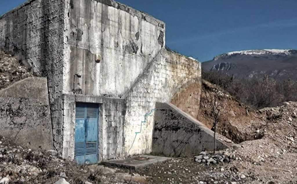 MOSTAR: Voda je zagađena. To je jedini problem!