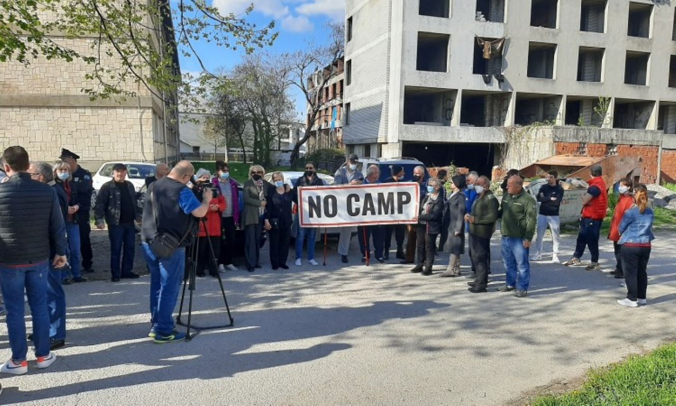 Bihać: Građani negodovali zbog boravka migranata u centru grada