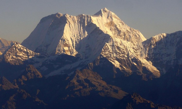 Koronavirus dosegnuo i najviši svjetski vrh Mount Everest