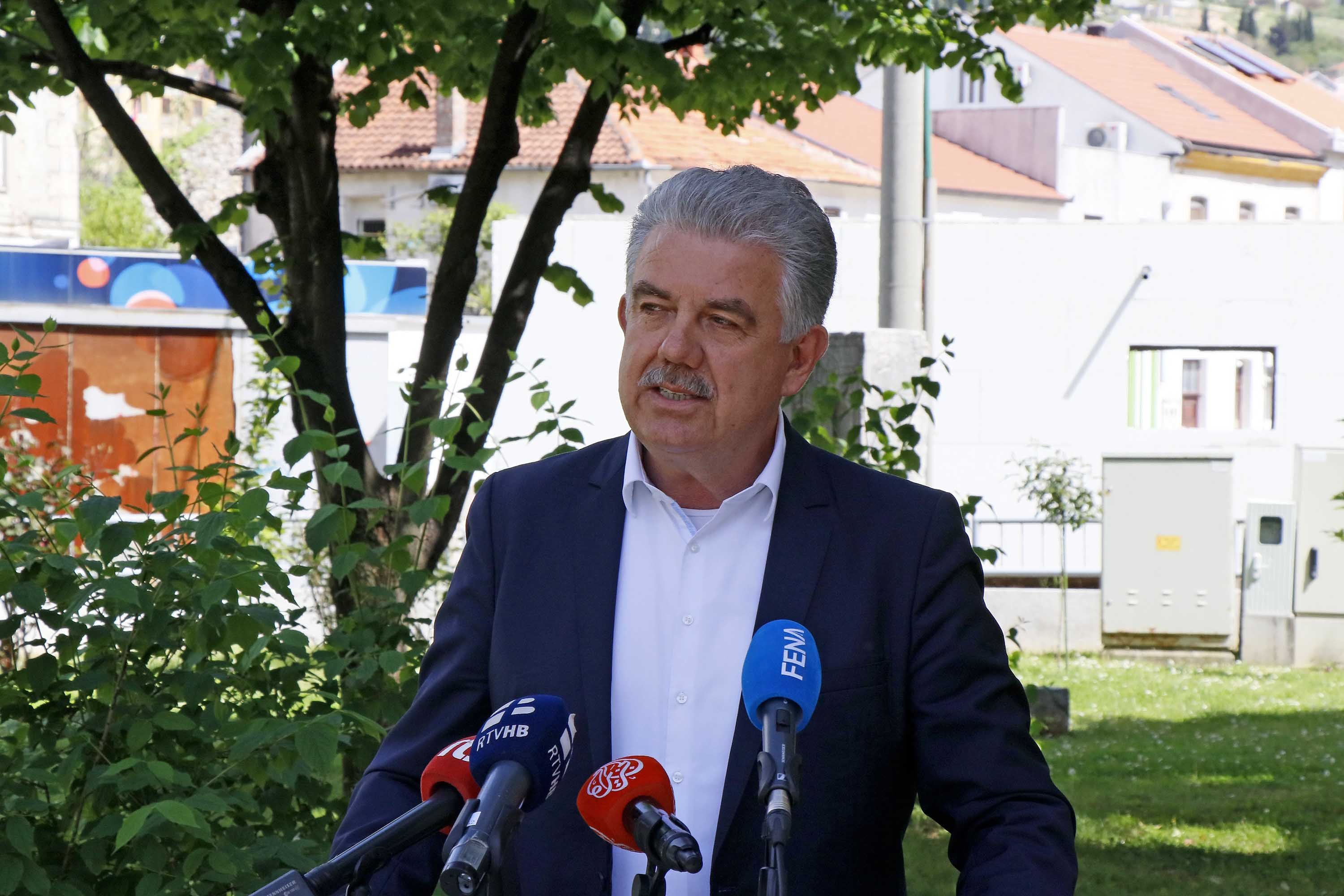 Usaglašena odluka oko prihvatanja dogovora sa sindikatom zdravstva HNK