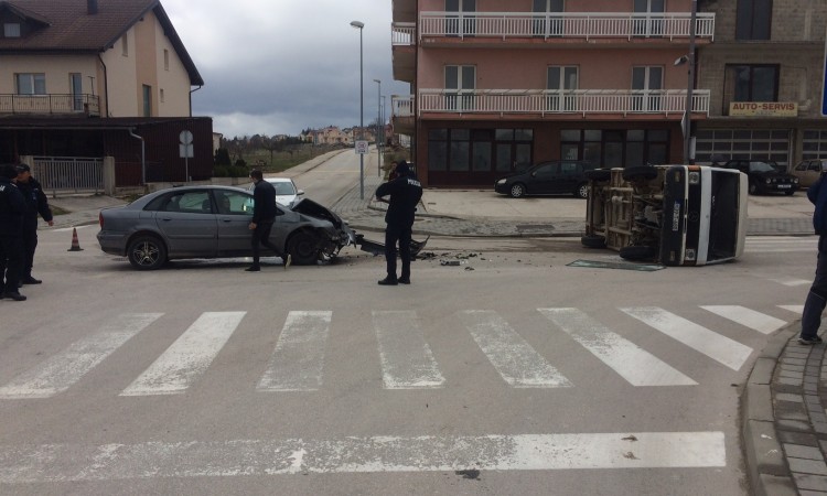 Ozlijeđene dvije osobe, jedna teže