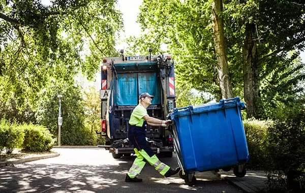 Skoro svi gospodarstvenici i građani koriste uslugu odvoza otpada, tek mali dio stvara divlje deponije