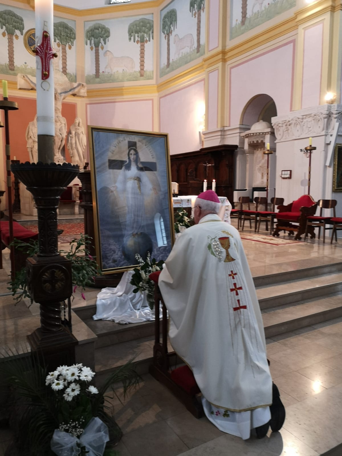 Započeo jednomjesečni molitveni „maraton“ za suzbijanje korona-pandemije i njene žrtve