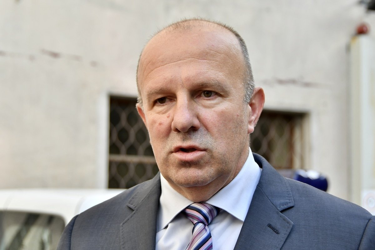 Davor Pehar kao 'žrtveno janje' zbog nenabavke cjepiva