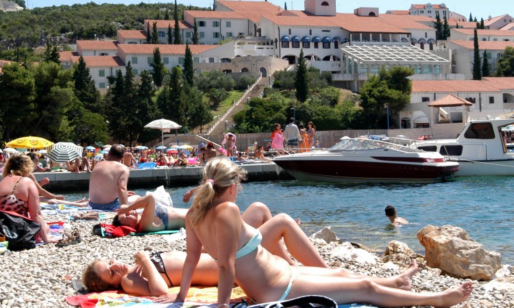 Neumska policija traži lopova s plaže! Jeste li vidjeli ovu osobu?