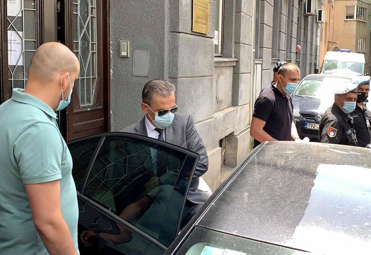 Nisu Čović i Dodik krivi što je Osmica slabo učio i što Sebija nema indeks