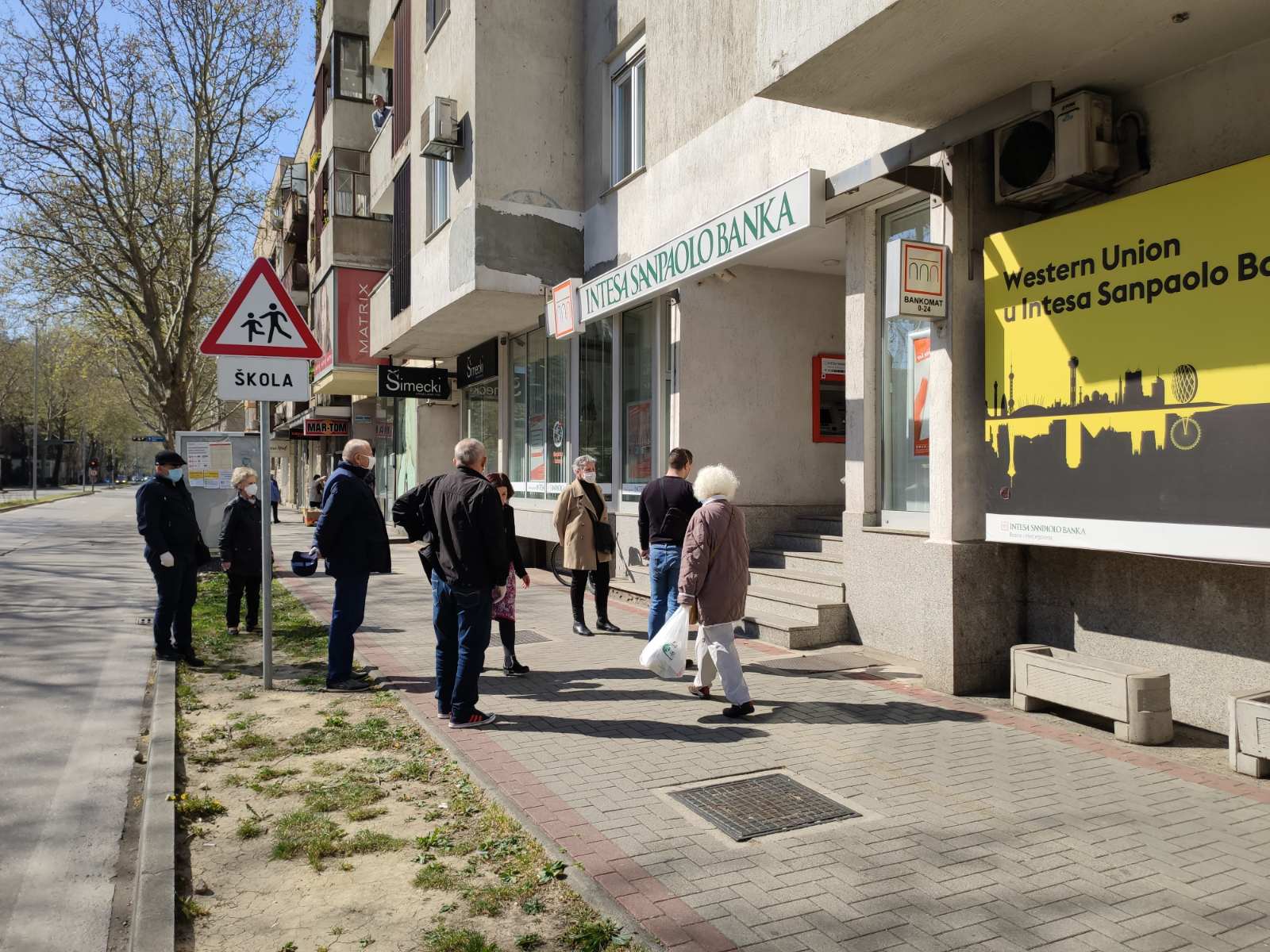 Kad će umirovljenici dobiti obećanu novčanu pomoć?