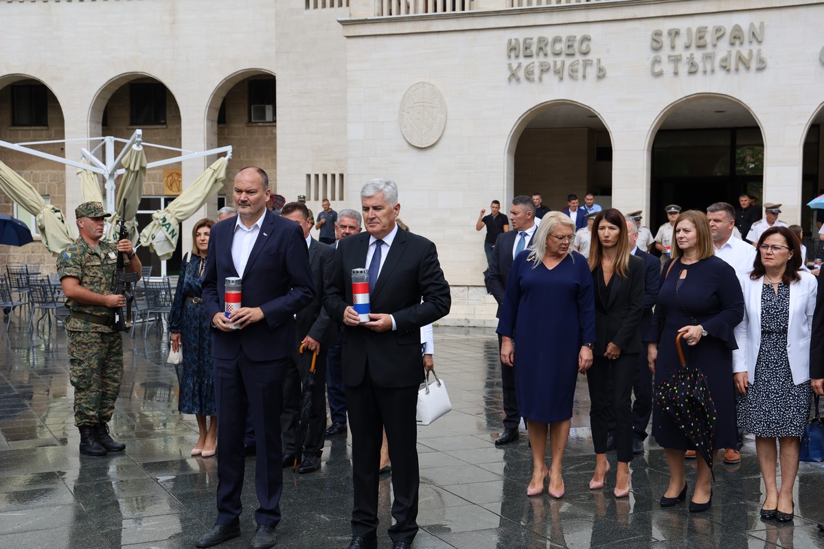 Čović na obljetnici Hrvatske Republike Herceg Bosne: Hvala svima onima koji su pokrenuli taj veliki projekt