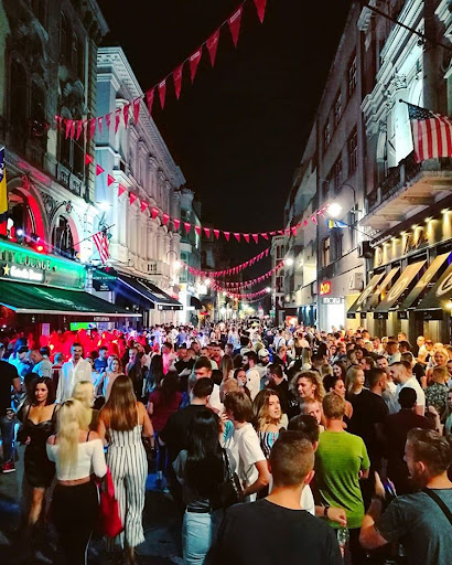 Prikrivani stvarni brojevi zaraženih zbog Sarajevo Film Festivala?
