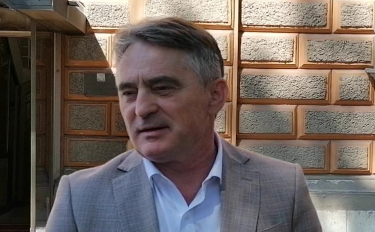 KOMŠIĆ NAKON SASTANKA SA SCHMITDOM: Moj utisak je da on preferira Fuleov model