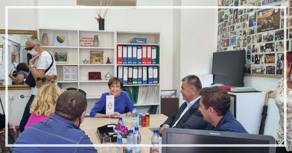 Ambasadorica Margret Uebber simbolično otvorila obnovljenu kuhinju UG Zajedno za naš grad