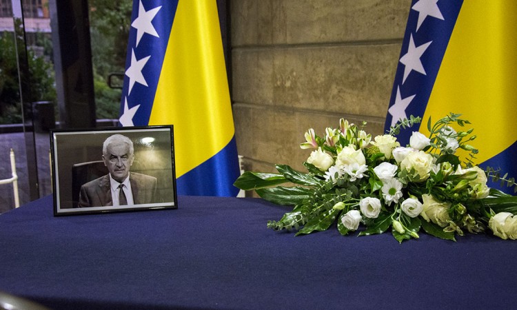 U Vladi FBiH otvorena Knjiga žalosti za ministra Mandića