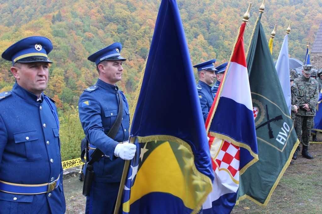 Na Bobovcu održana 'Molitva za Domovinu'