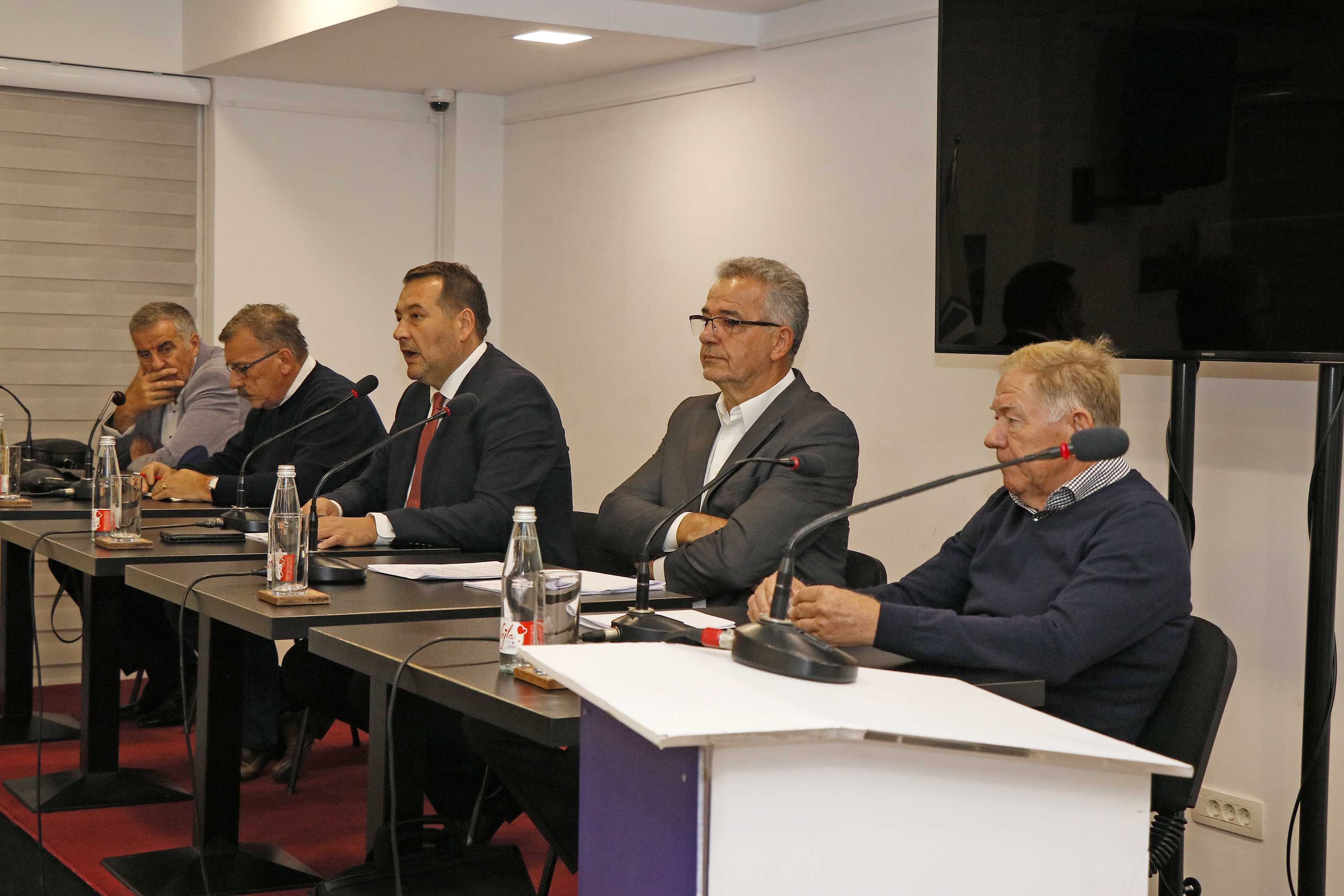 S TRIBINE U MOSTARU: Nakon 25 godina dejtonske BiH vrijeme je za promjenu Ustava BiH