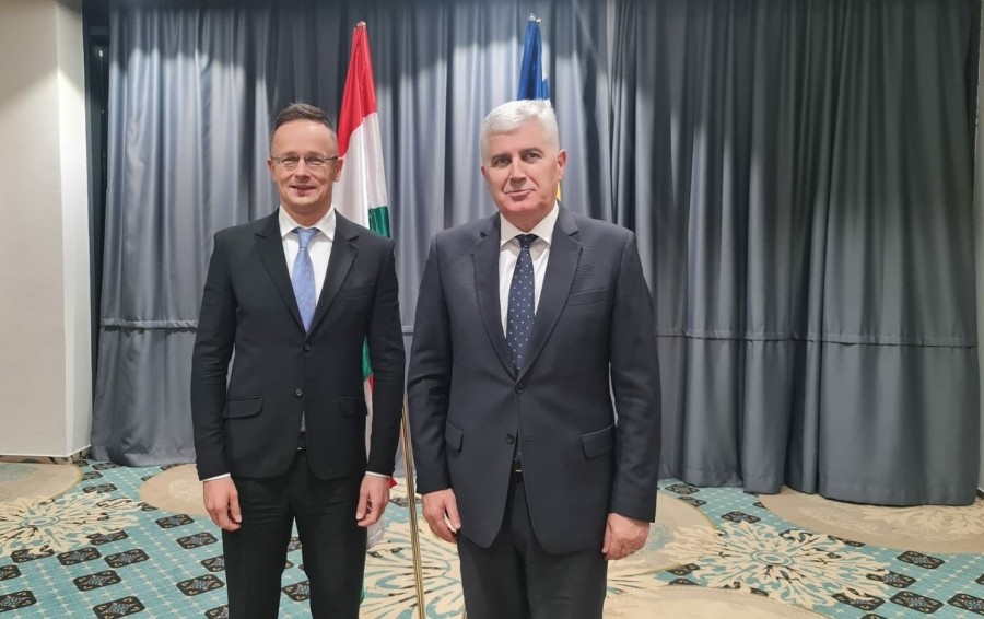 Dragan Čović sa Peterom Szijjártóm razgovarao o izmjenama izbornog zakonodavstva