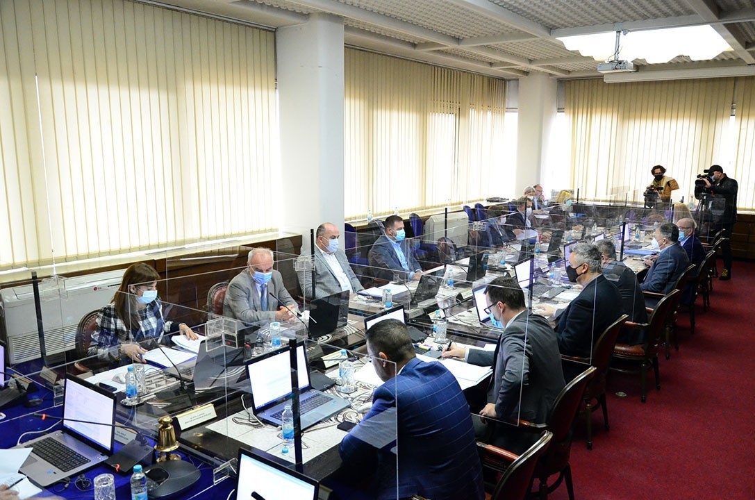 Na posao od 20. prosinca uz nova pravila, a za one koji posao nemaju ide program zapošljavanja