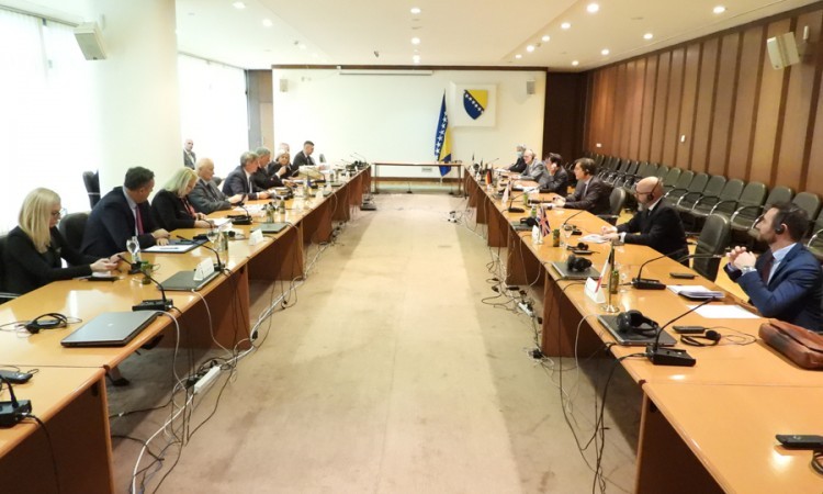 Članovi rukovodstva oba doma PSBiH razgovarali s predstavnicima zemalja Quinte