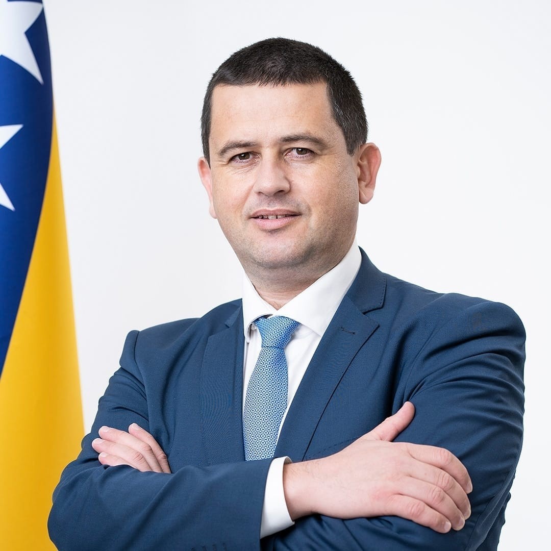ADIL ŠUTA: Kriza iz države se ne smije preliti na Mostar
