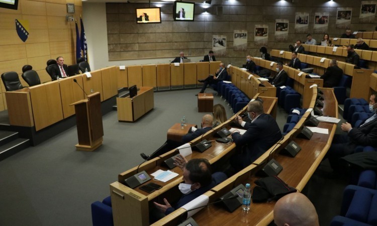 Novi zakon: Općinama naknade na osnovu potopljenog zemljišta