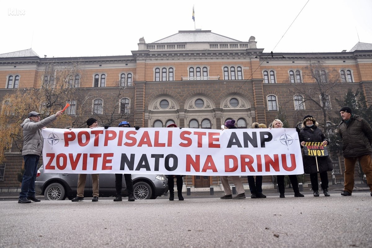 Građani prosvjedovali ispred zgrade Predsjedništva BiH
