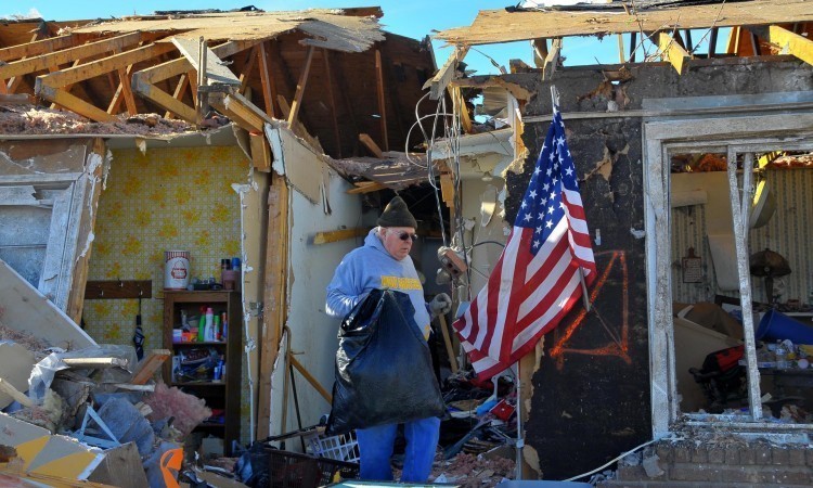 Tornado u Kentuckyu usmrtio najmanje 100 osoba