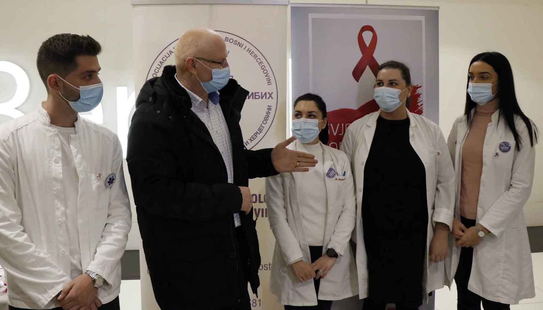 Dr. Arapović: Oboljele od HIV-a ne treba stigmatizirati