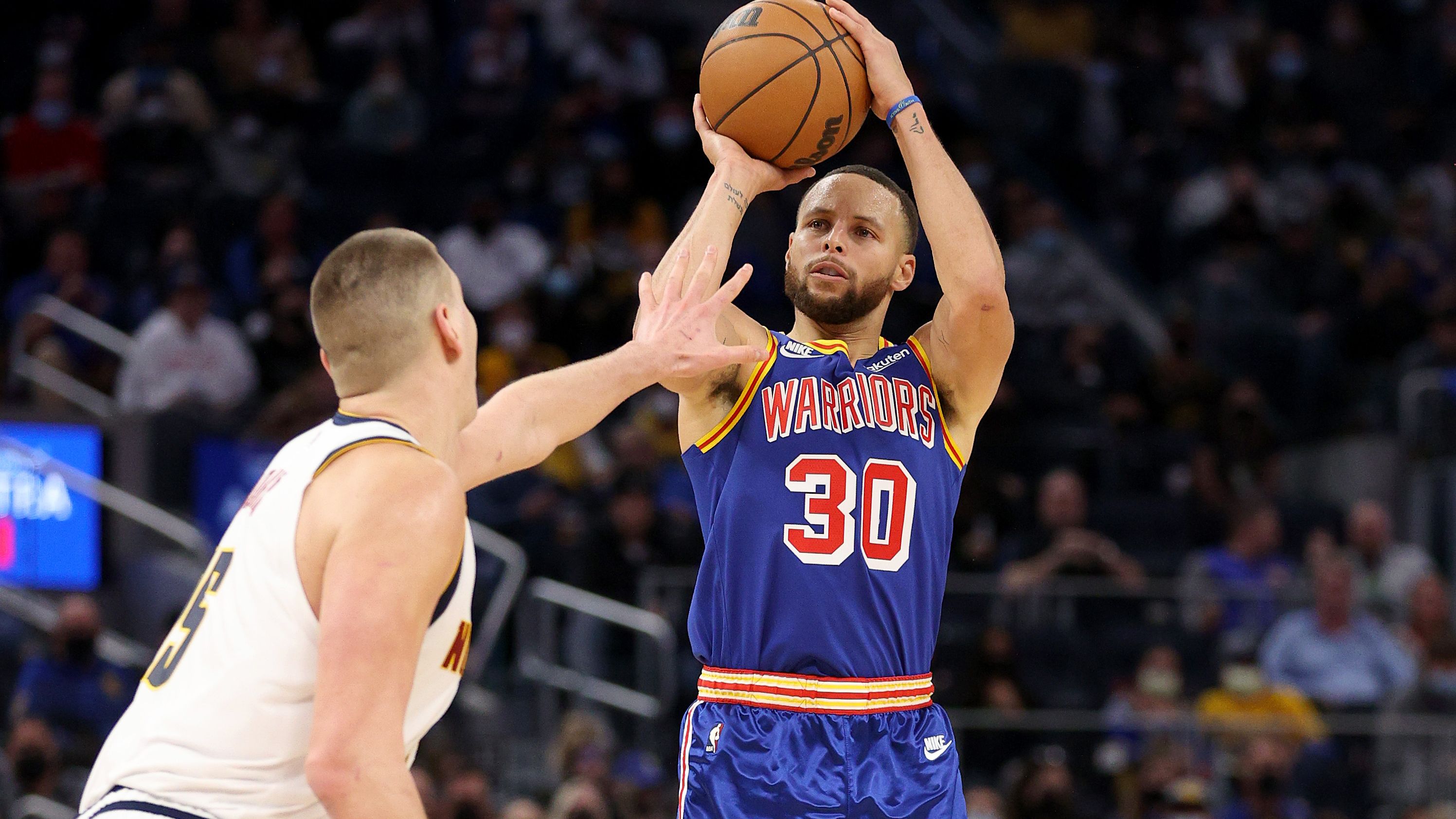 NBA: Curry postao prvi sa 3.000 trica, Nuggetsi mu pokvarili slavlje