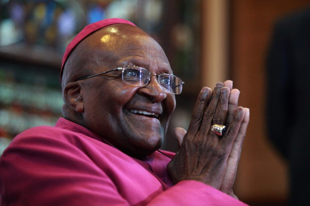 Preminuo nobelovac Desmond Tutu