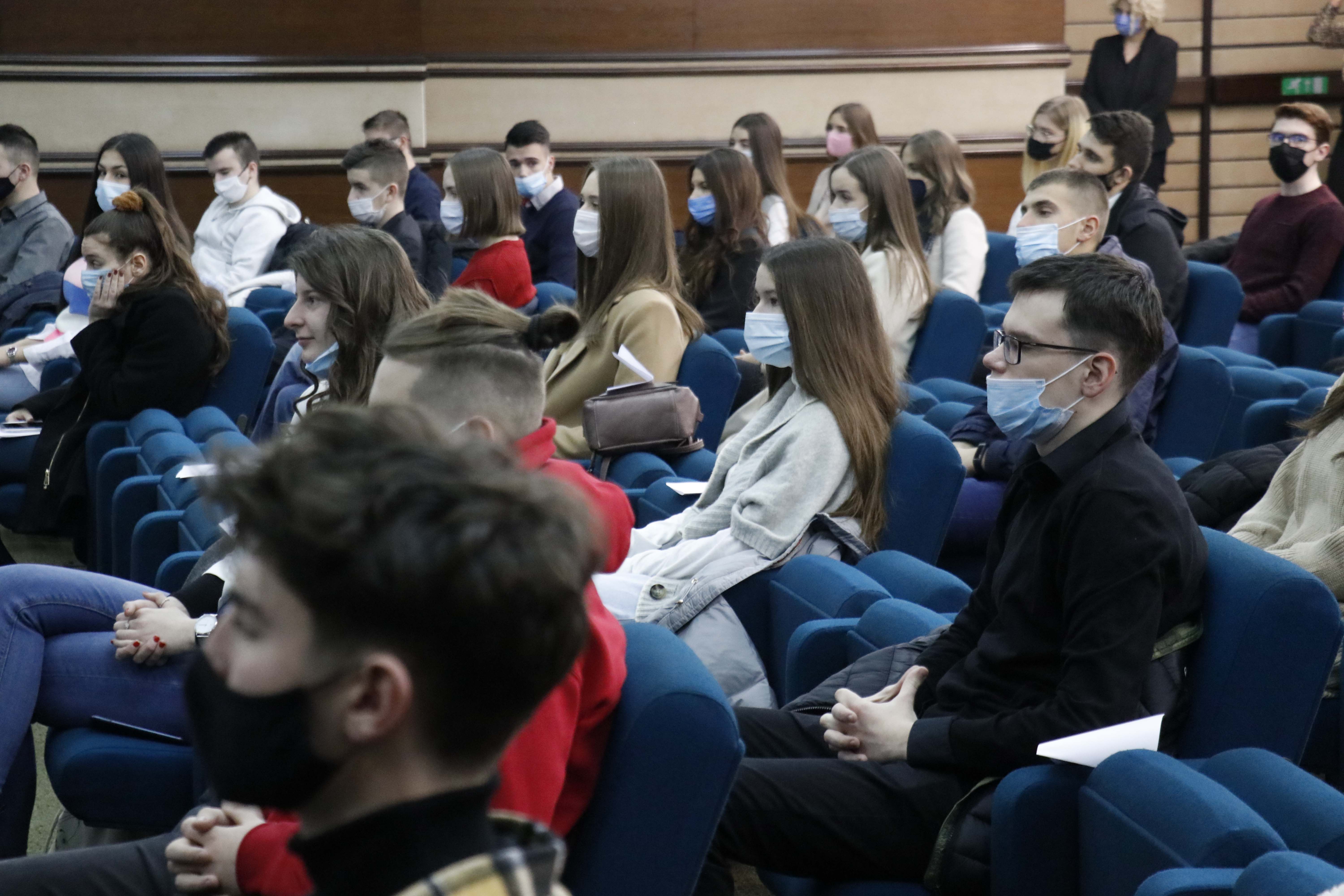 Nagrađeno 60 najboljih učenika iz Federacije BiH