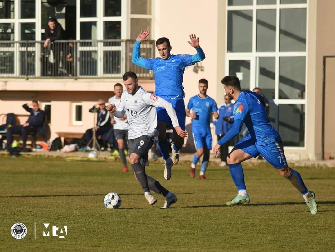 Zrinjski: Torpedirali Jadran