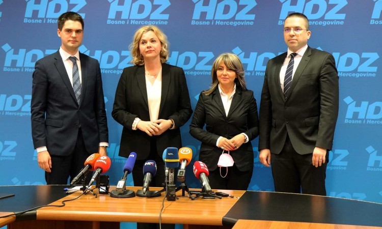 Hrvatski europarlamentarci u Mostaru: 2022. ključna godina za BiH