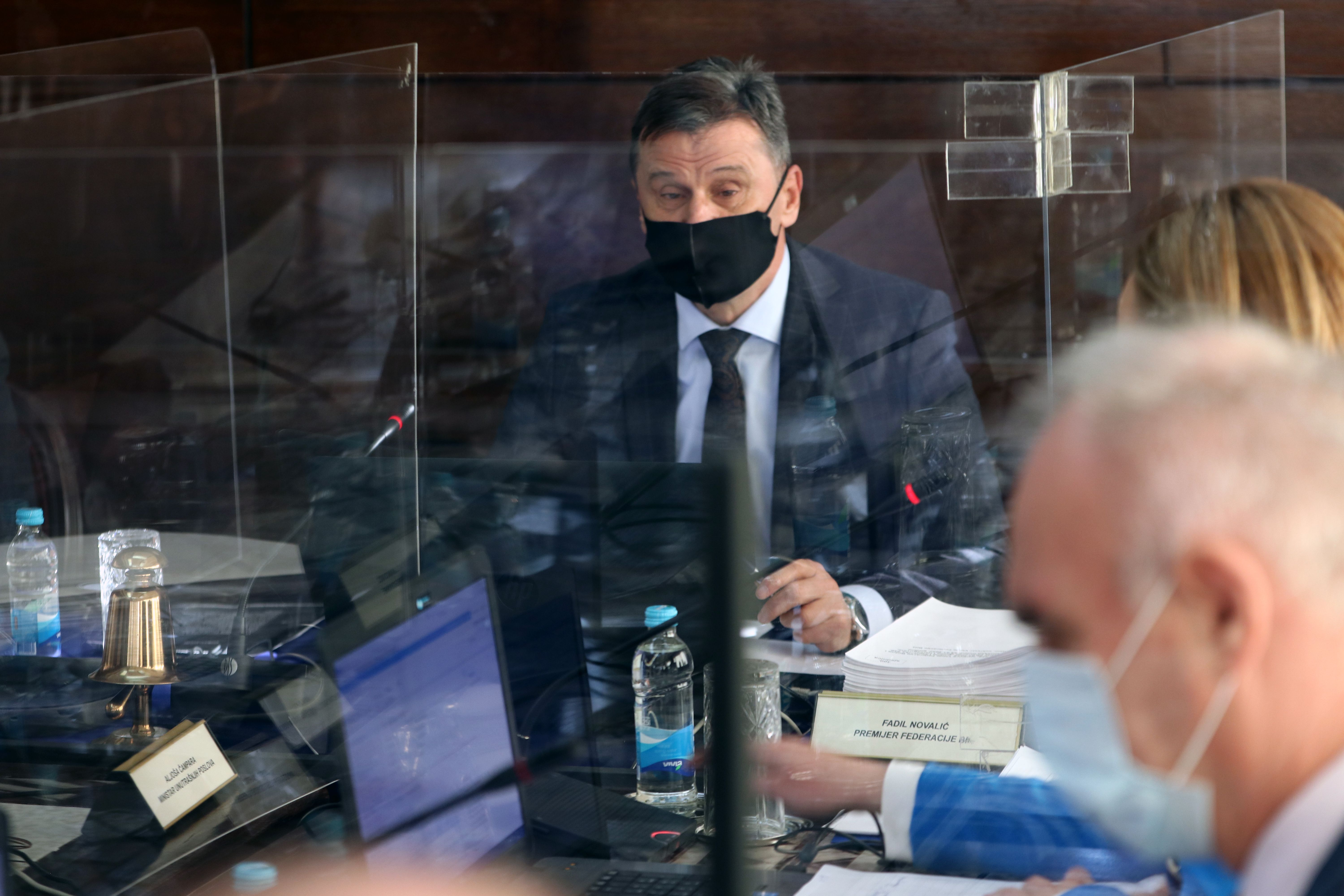 Županijama preporučene restriktivnije mjere i Pravilo CPT, u Federaciji potpuno cijepljeno tek 28,35 posto žitelja