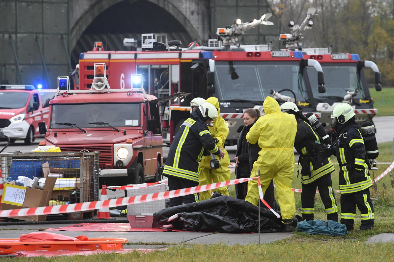 U sudaru vlakova kod Münchena poginula jedna osoba, najmanje 30 ozlijeđenih