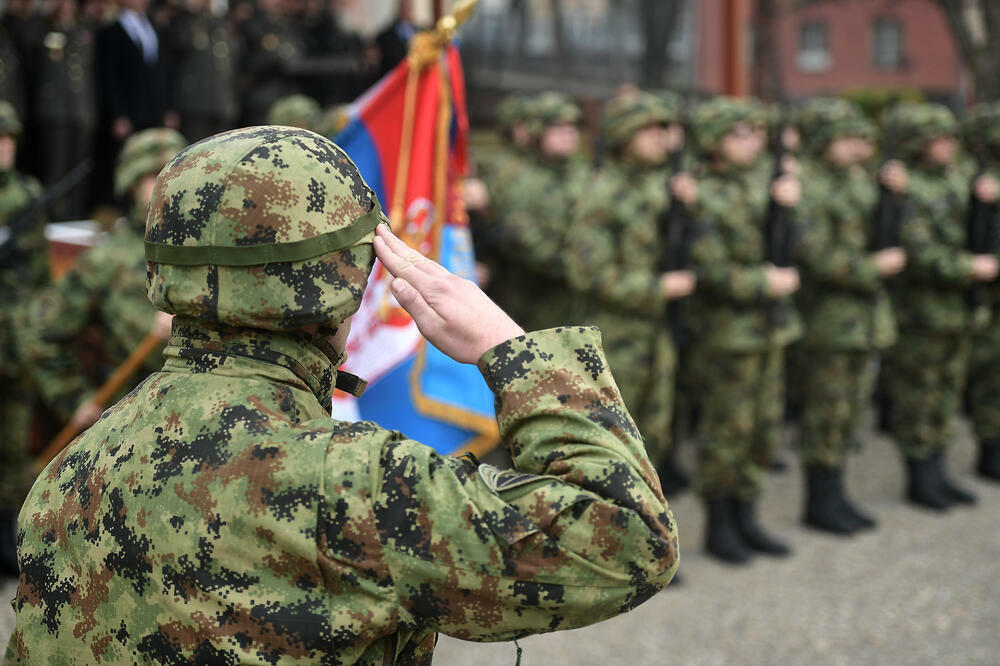 Ministarstvo obrane Srbije demantiralo: "Ne pozivamo ni na kakve vojne vježbe i demonstraciju sile. To su bolesne i zlonamjerne konstrukcije"