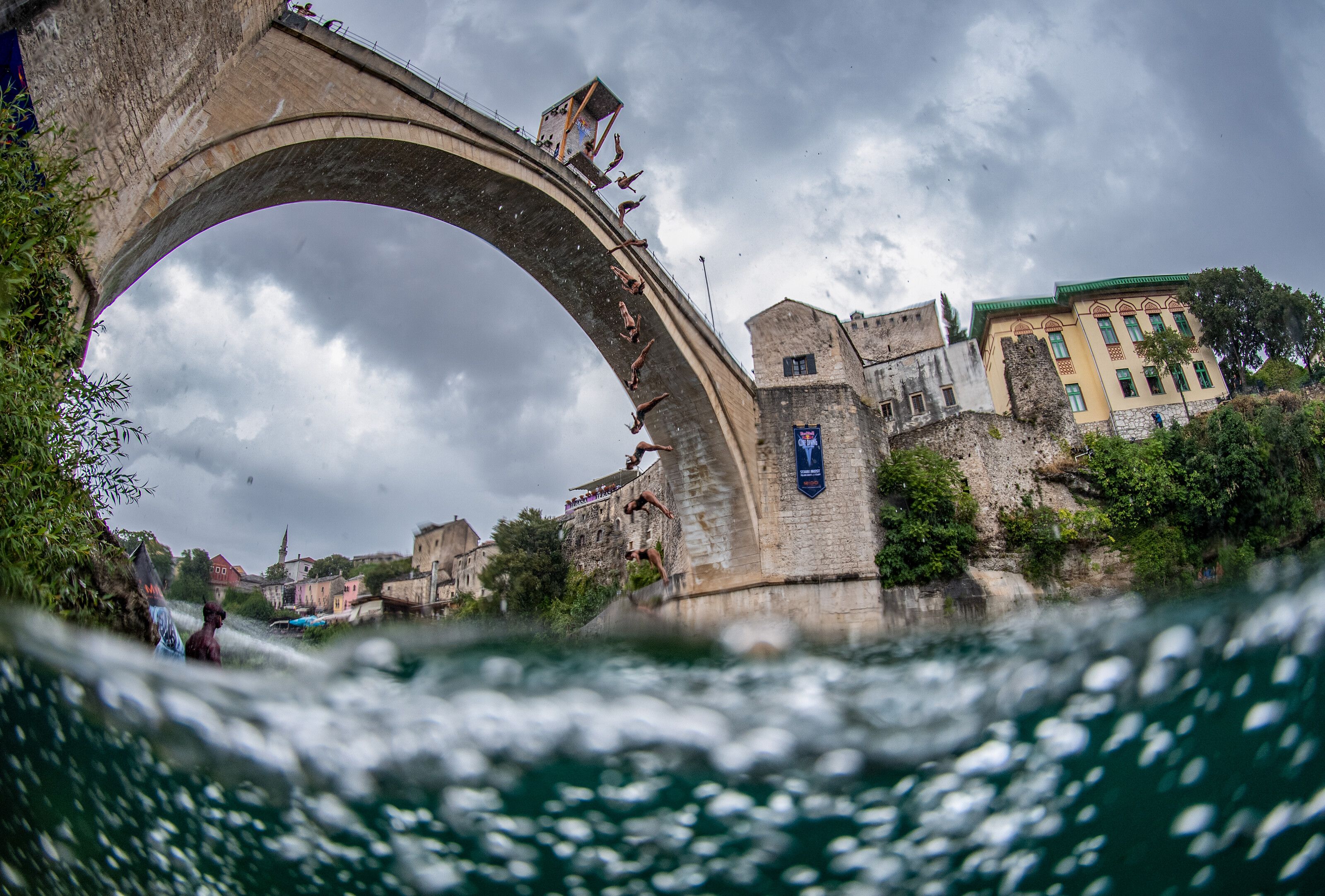 Red Bull Cliff Diving ovog ljeta ponovo stiže u Mostar