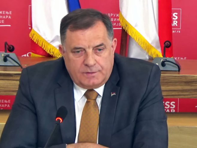 Dodik: Putin je dobronamjeran, nećemo uvesti sankcije Rusiji