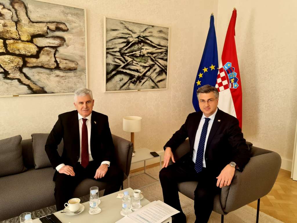 Čović s Plenkovićem i Milanovićem: Potrebno hitno postizanje dogovora o izbornoj reformi