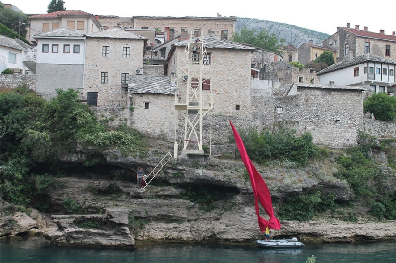 Otvorena skakaonica Duradžik u blizini Starog mosta