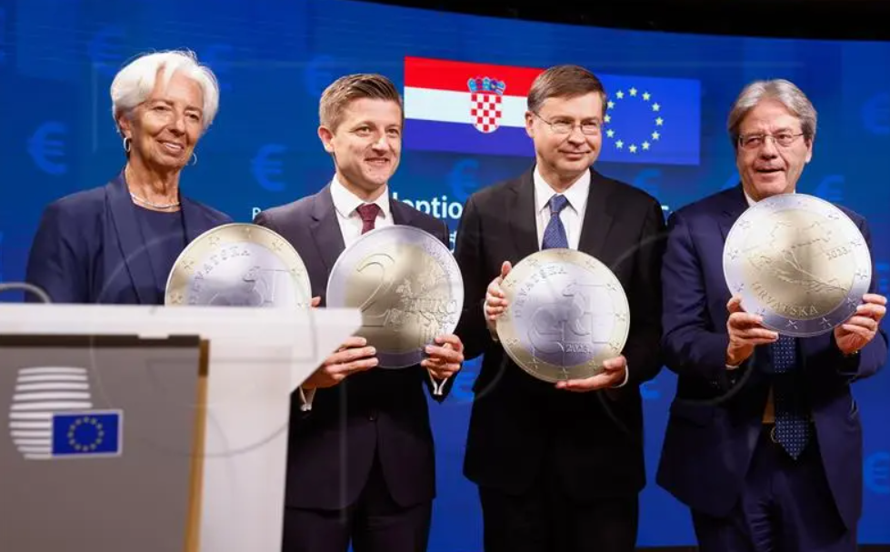 Hrvatska i službeno primljena u eurozonu