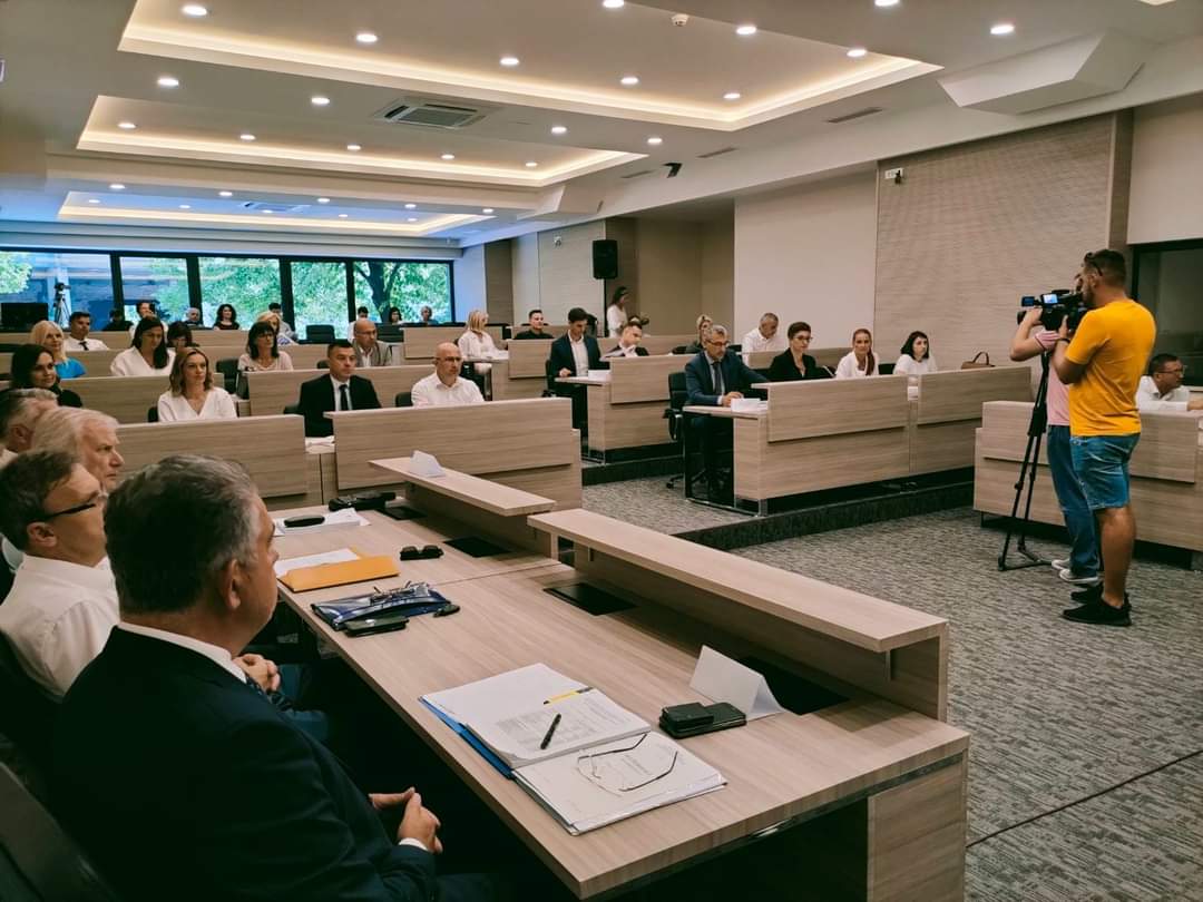 Uz mnoštvo zamjerki i optužbi oporbe: Rebalans proračuna prošao na Skupštini HNŽ-a