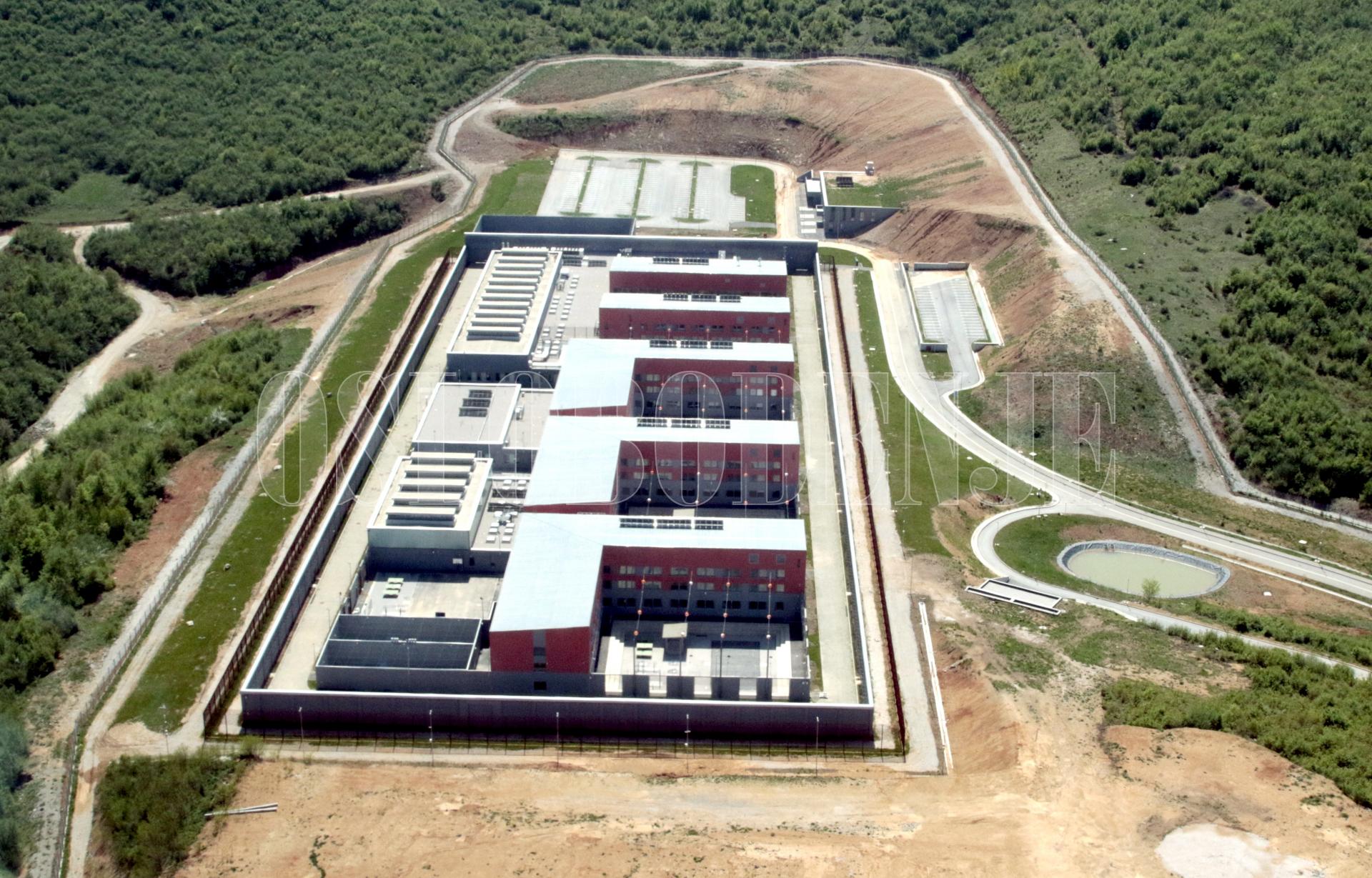 Robijaši peru posteljinu i veš za hotele s Jahorine, novac ide na račun privatne firme?