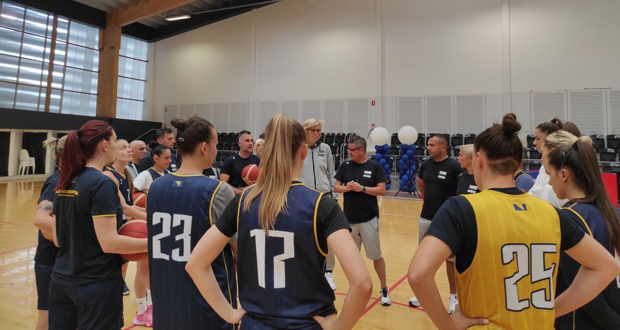 Zmajice obavile prvi trening u Sydneyu