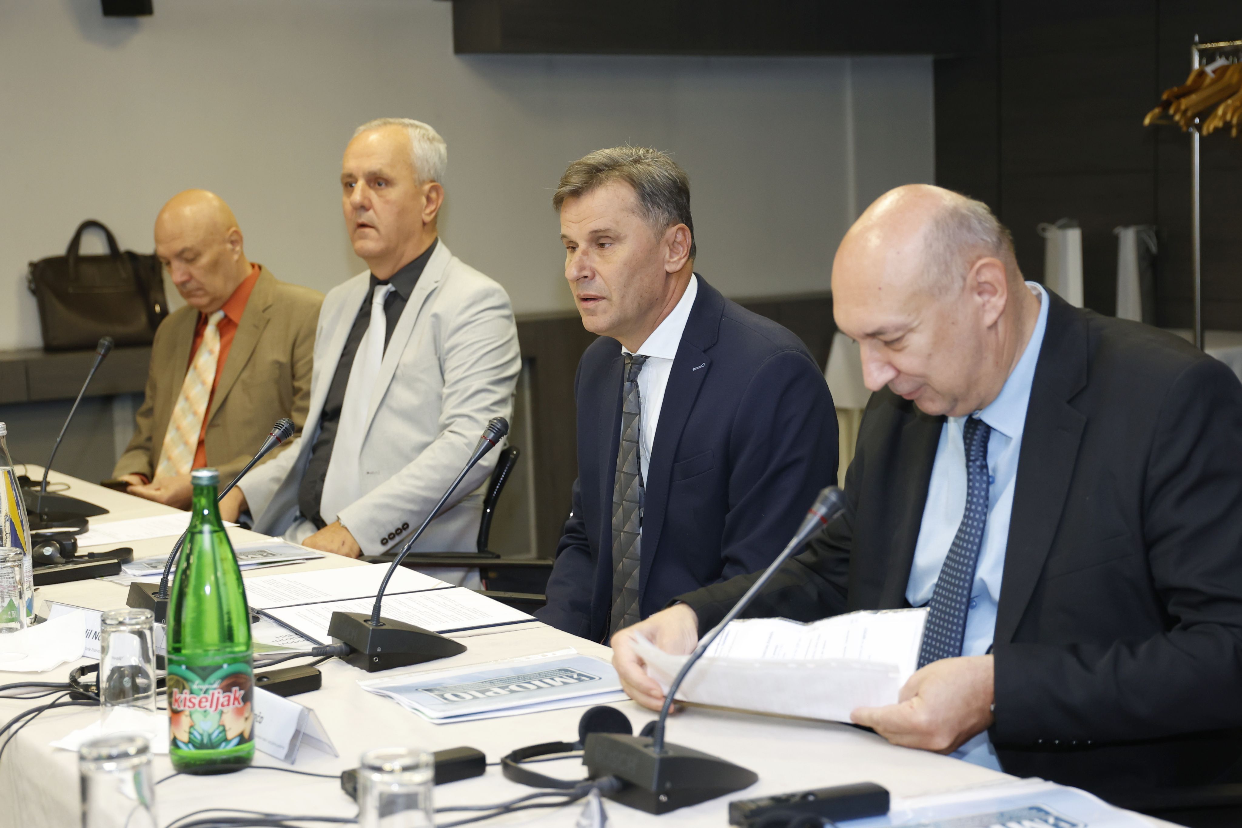Omjer radnika i umirovljenika u Federaciji trenutno 1,25 prema 1