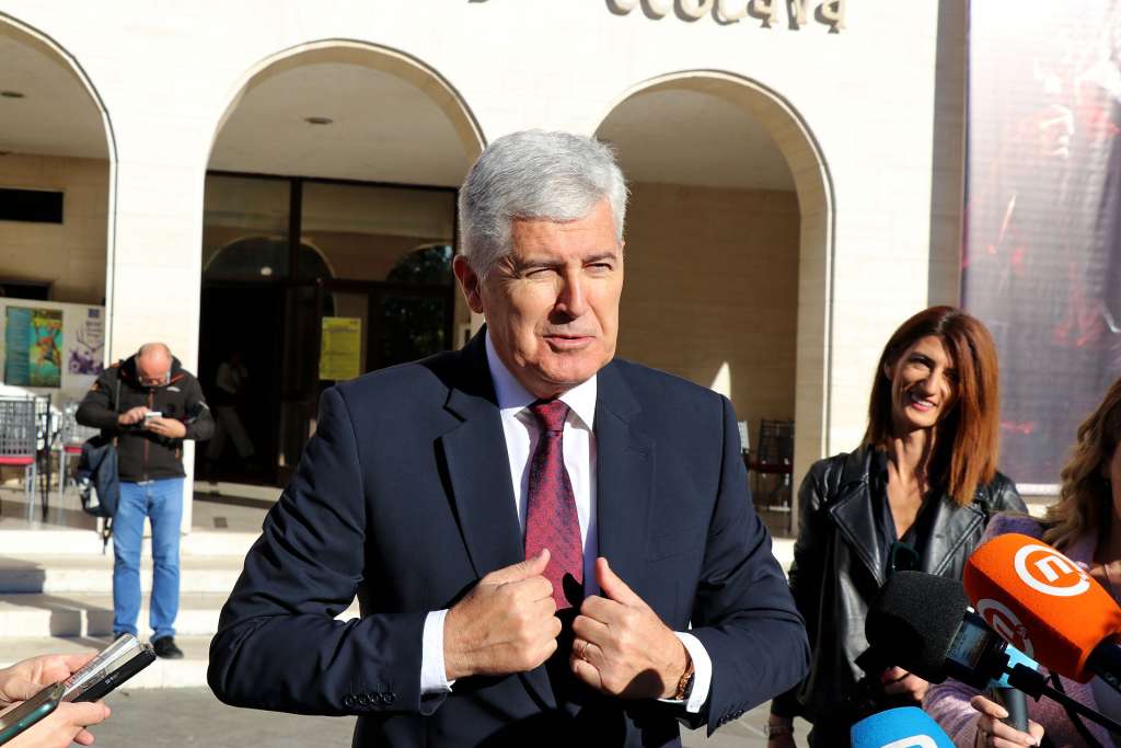 Dragan Čović glasovao u Mostaru
