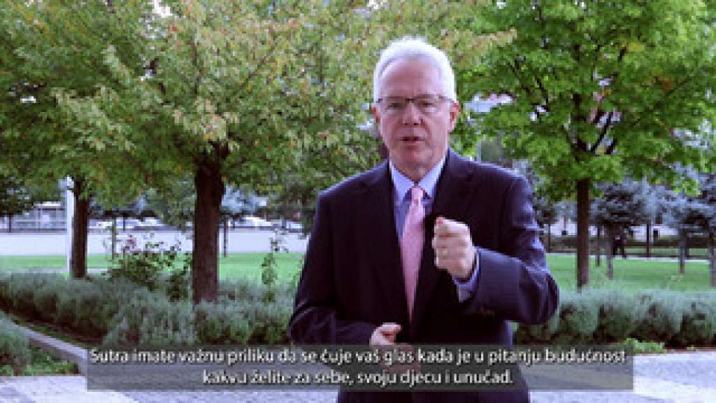 MURPHY: Glasajte sutra!