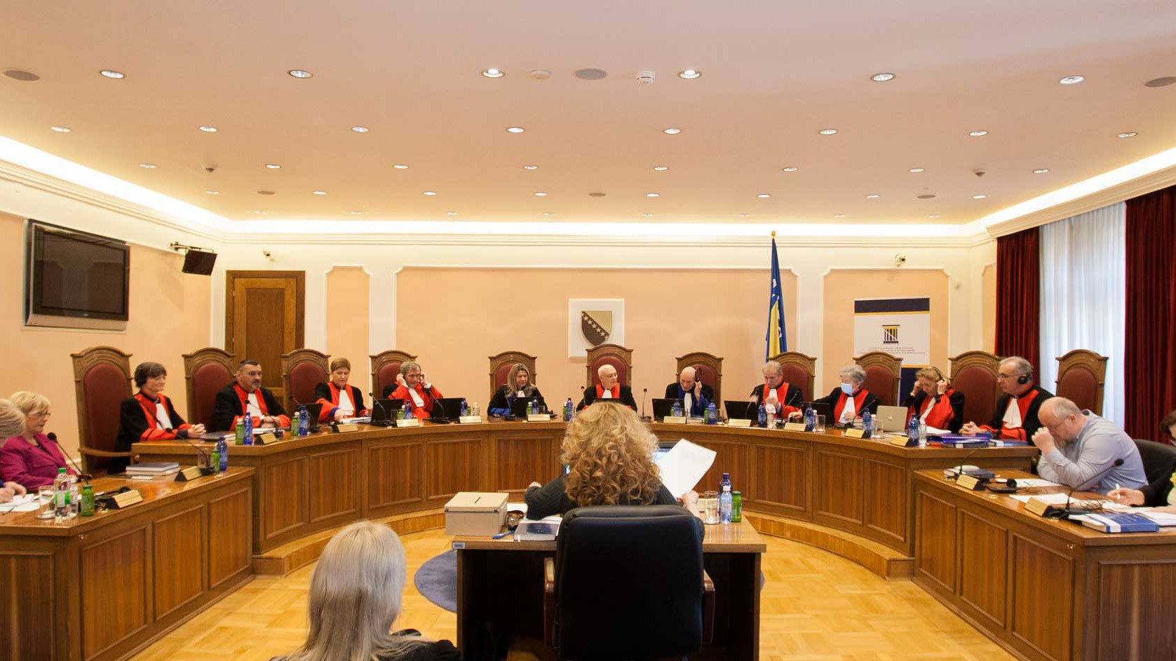 Ustavni sud BiH bez odluke o Komšićevoj apelaciji, ali je usvojio Zvizdićevu