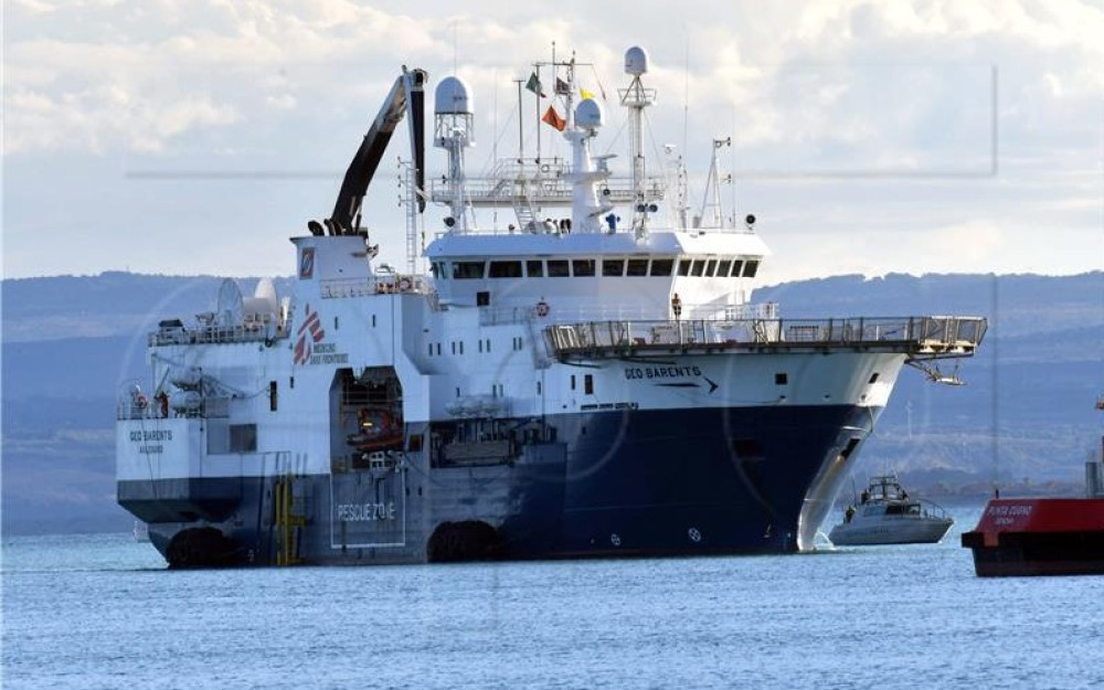 Humanitarni brod pod njemačkom zastavom odbija napustiti talijansku luku